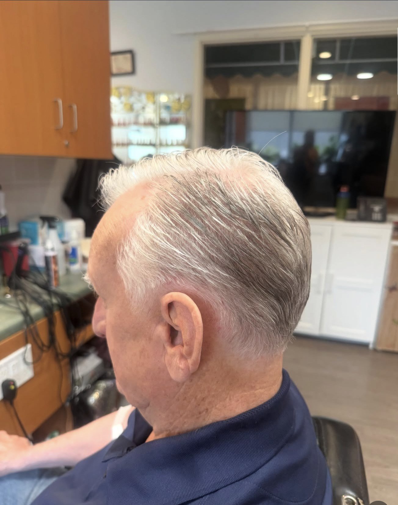 Men's haircut, back view