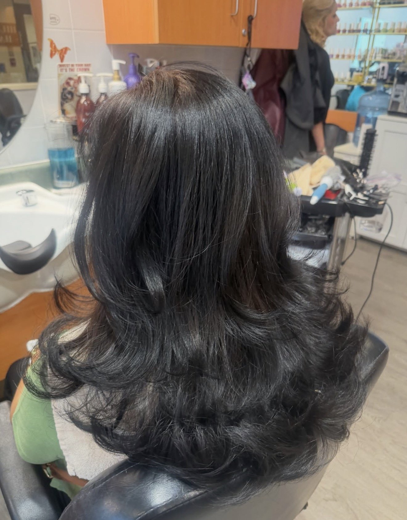 Long dark wavy hairstyle